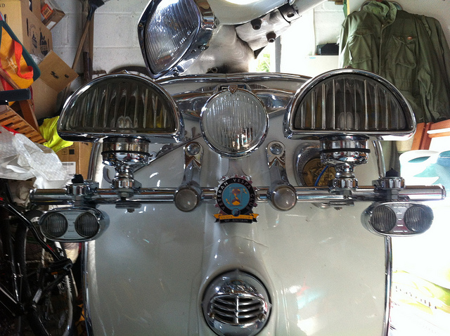 mezzalunasuvespa11.jpg