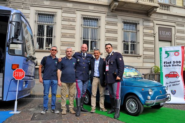 500 a torino giro di italia