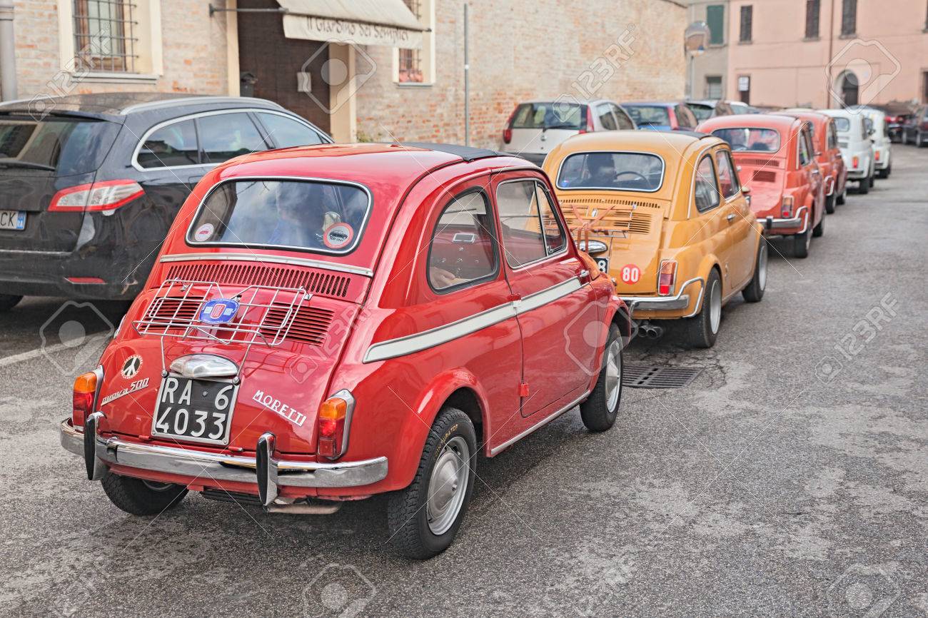 33914339-vintage-small-car-fiat-nuova-500-d-moretti-1963-in-classic-cars-rally-during-the-feast-sagra-dei-sap.jpg