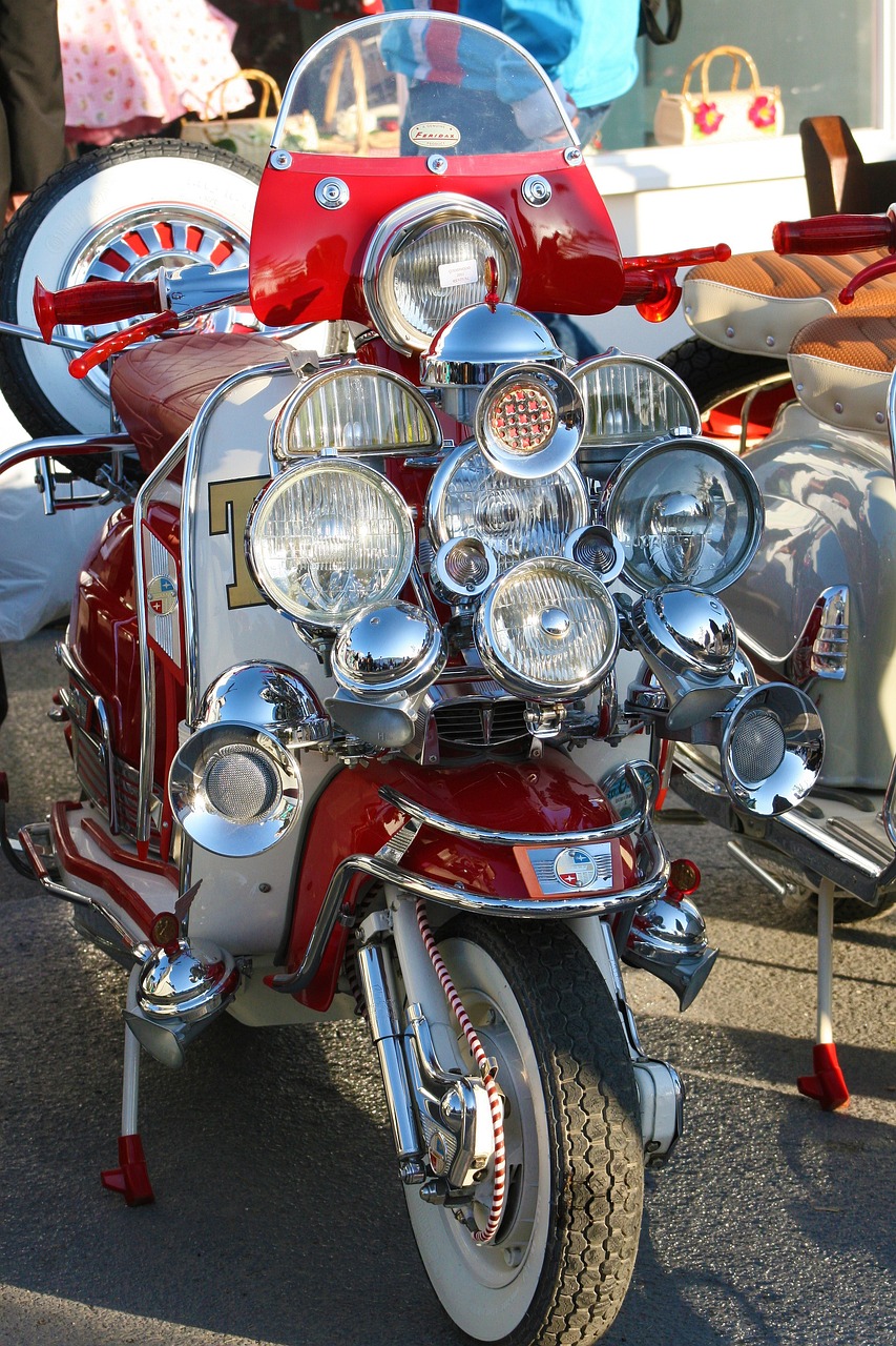scooter-641935_1280.jpg