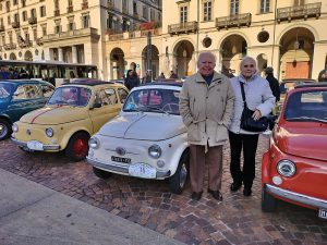 Le 500 a Natale in Giostra a Torino