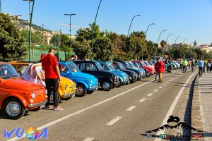 Napoli, le 500 sul Lungomare Caracciolo